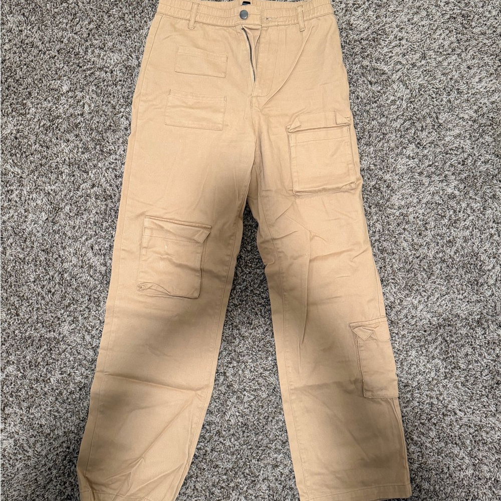 Women’s Tan Cargo Pants